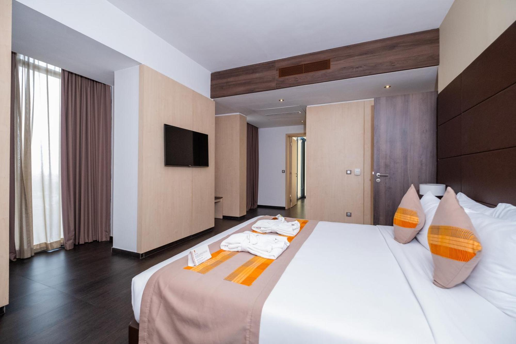 Azalai Hotel Абиджан Экстерьер фото
